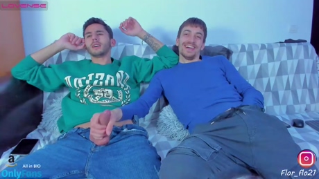 hottestguys21  22-04-2022